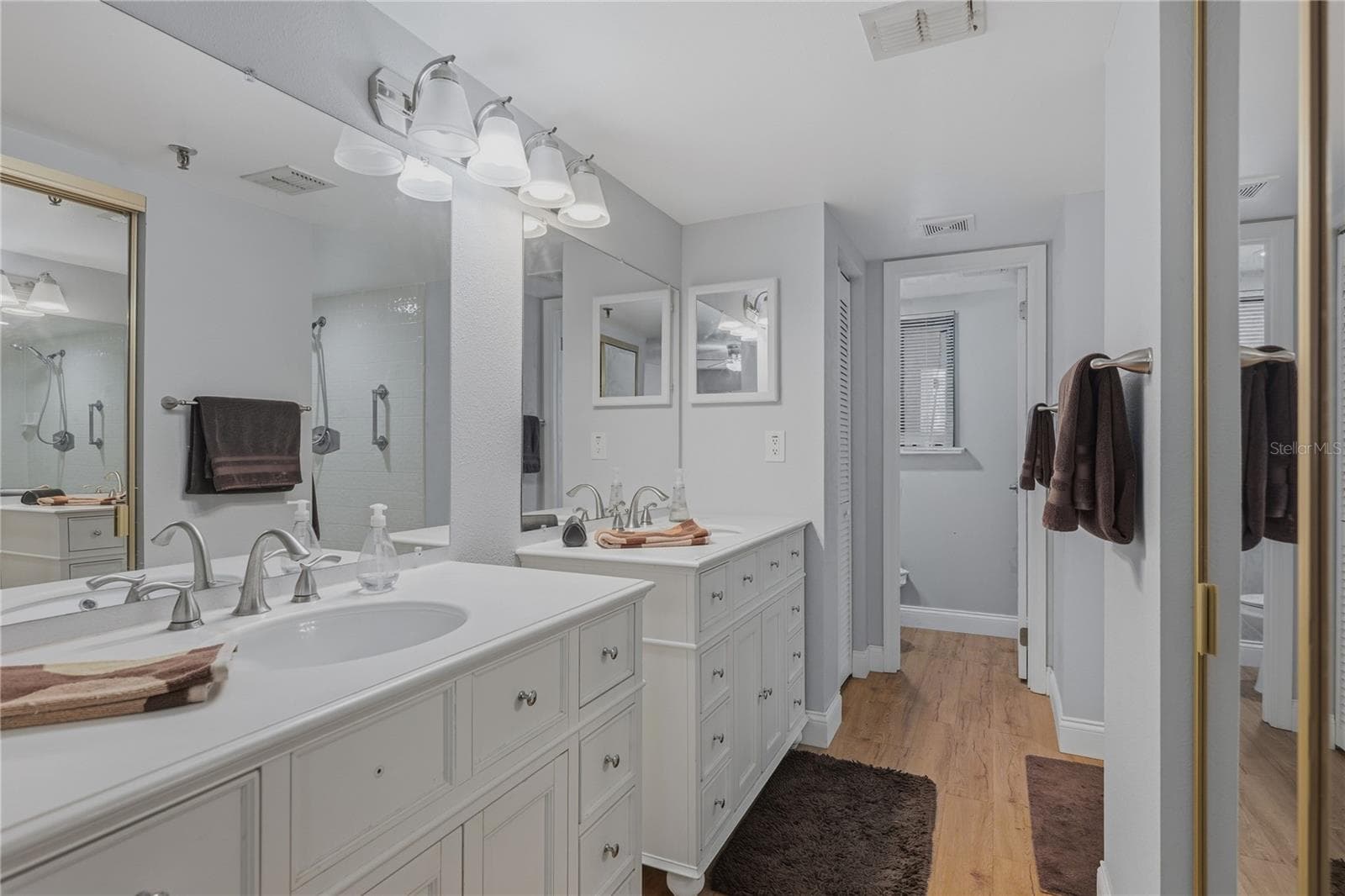 primary ensuite - 1166 CARMEL CIR #200, CASSELBERRY