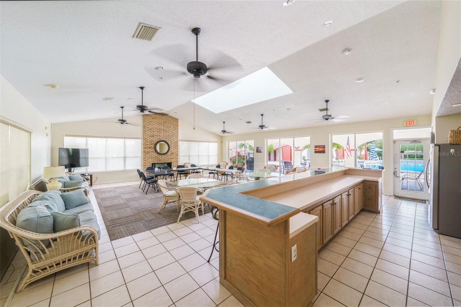 clubhouse - 1166 CARMEL CIR #200, CASSELBERRY
