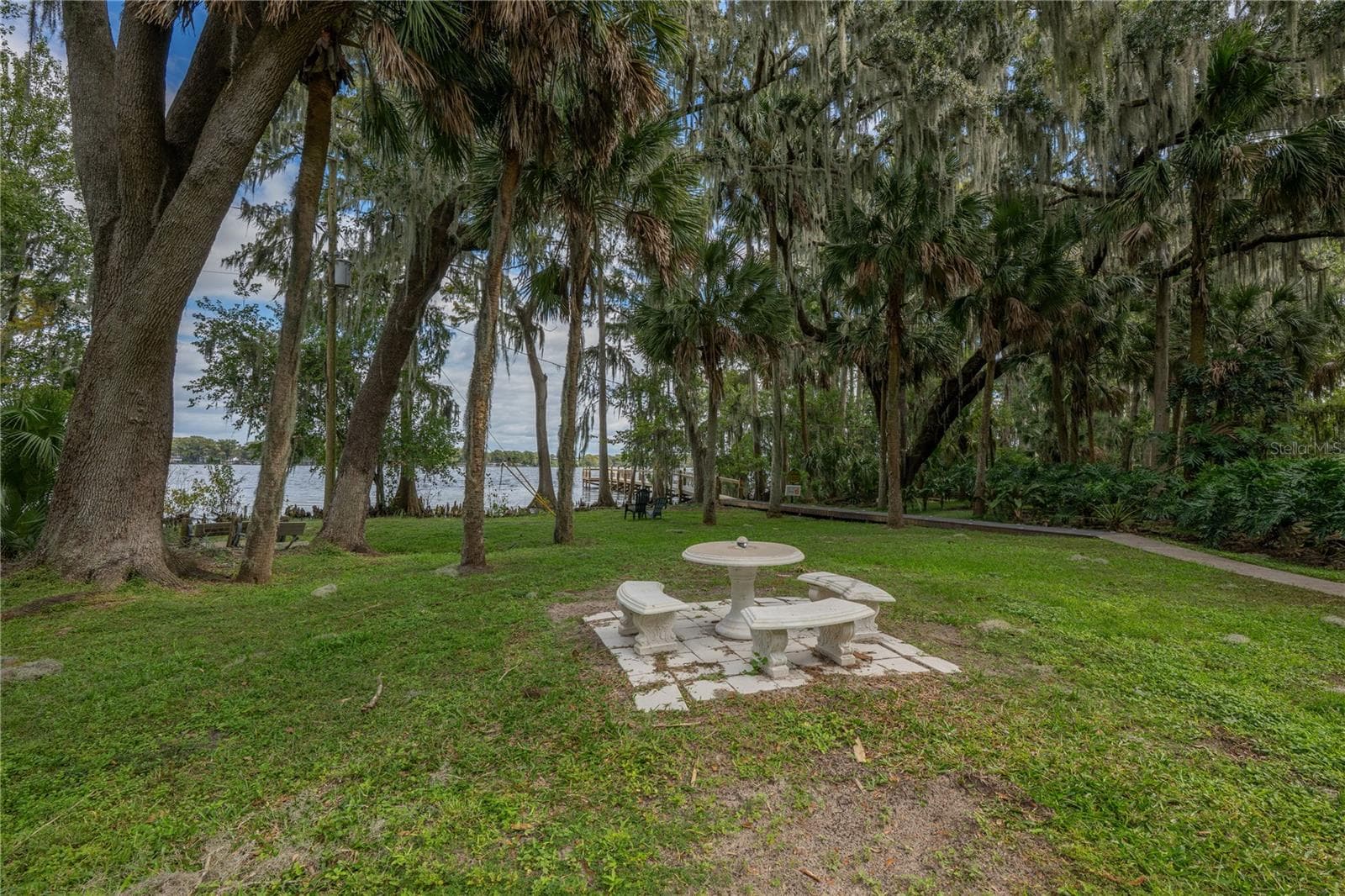 nature trail - 1166 CARMEL CIR #200, CASSELBERRY