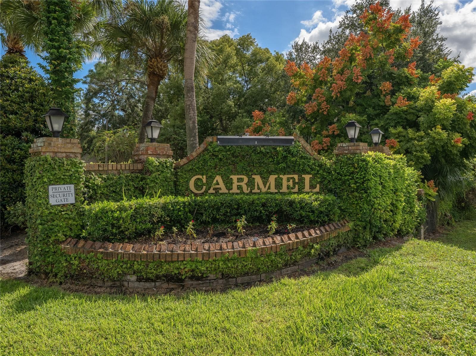 Neighborhood Entrance - 1166 CARMEL CIR #200, CASSELBERRY