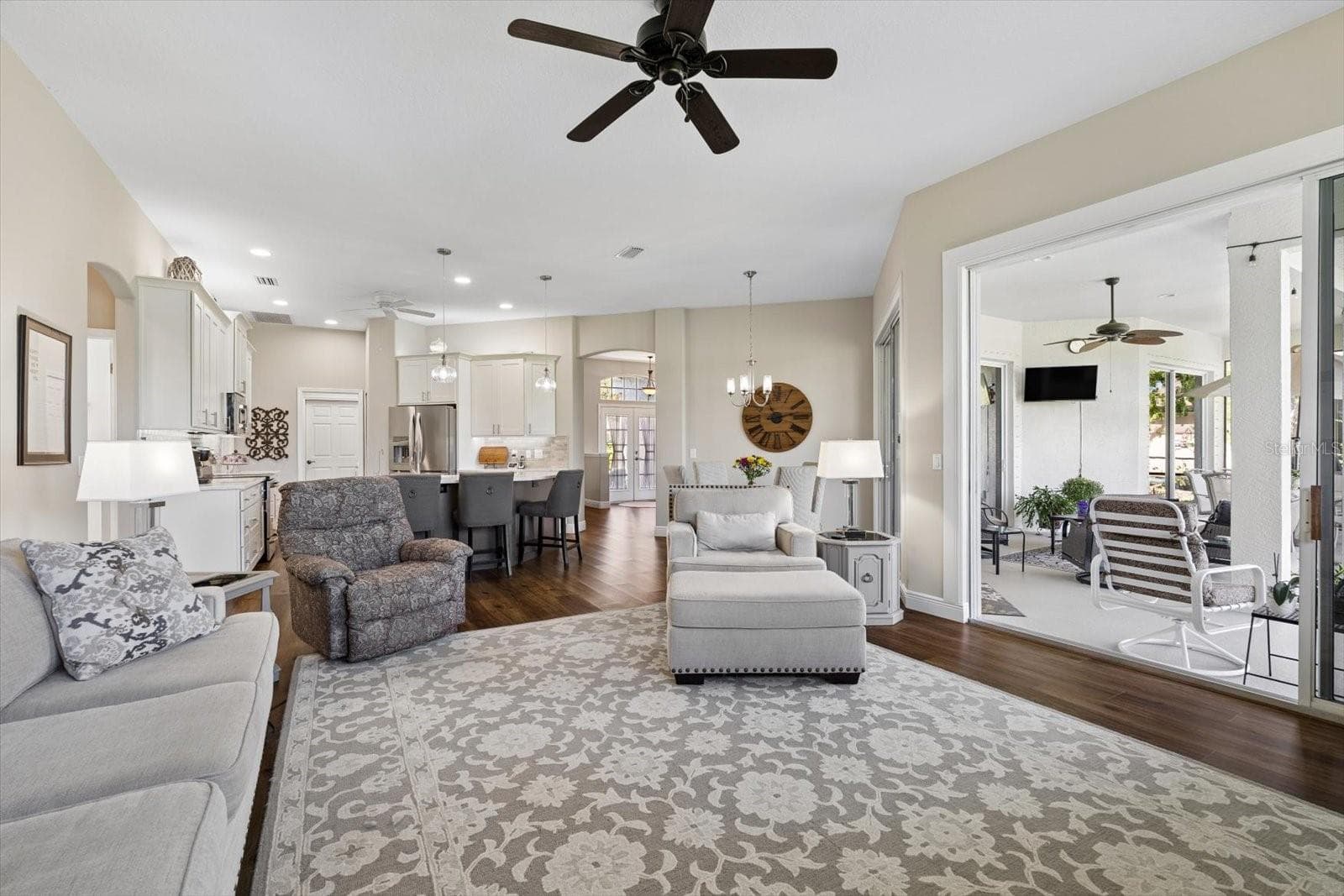 Single Family Residence at 9921 LAUREL VALLEY AVENUE CIR, BRADENTON, photo 14 of 34