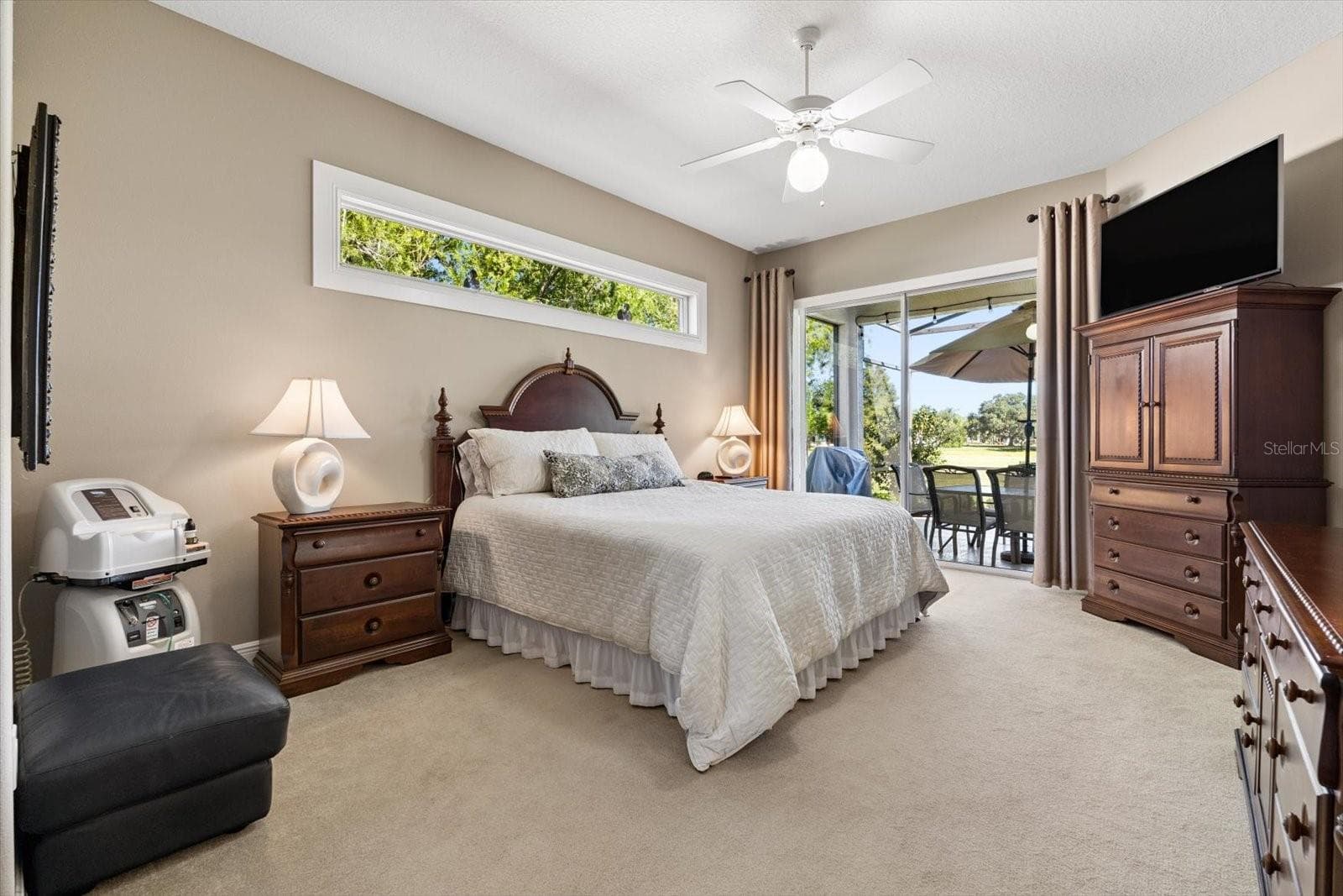 Primary Owners Suite with sliders out to patio - 9921 LAUREL VALLEY AVENUE CIR, BRADENTON