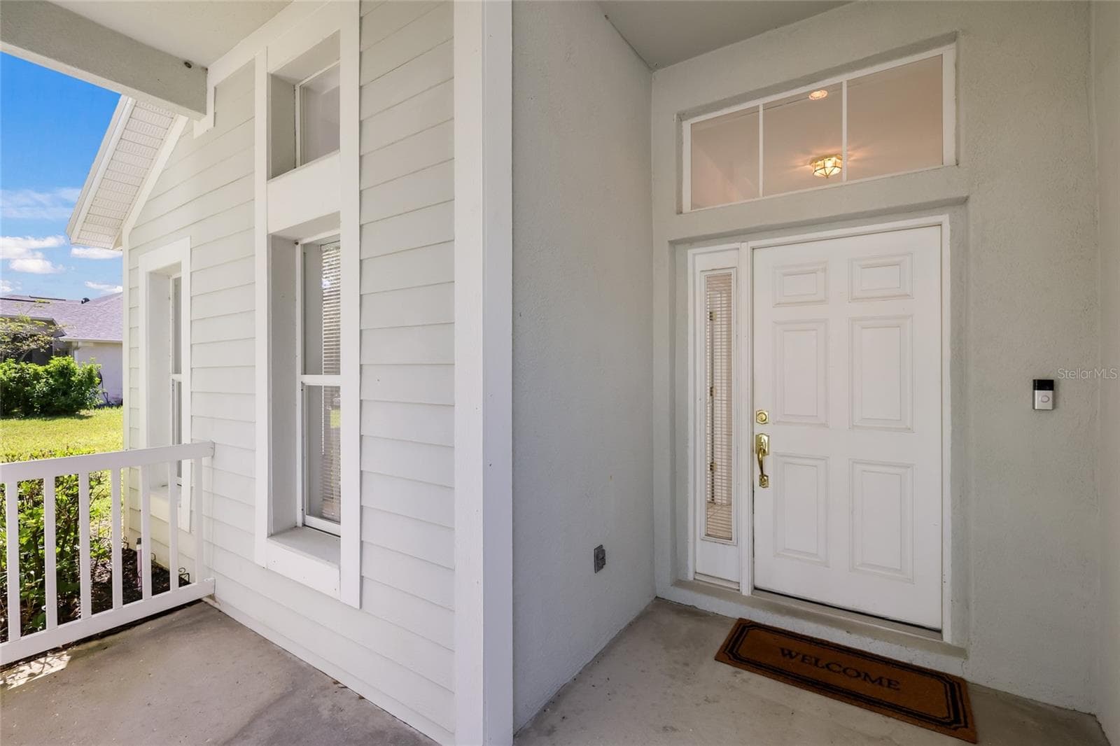 Single Family Residence at 6212 MACAW GLN, LAKEWOOD RANCH, photo 5 of 48