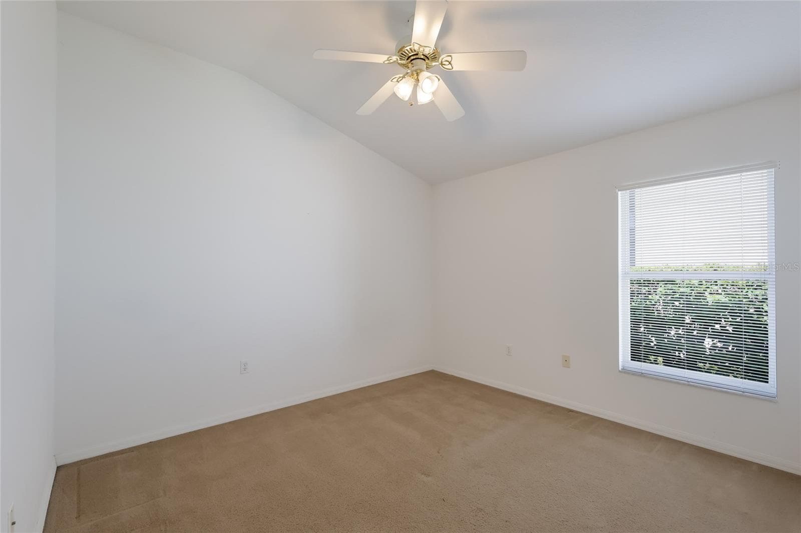 Single Family Residence at 6212 MACAW GLN, LAKEWOOD RANCH, photo 23 of 48