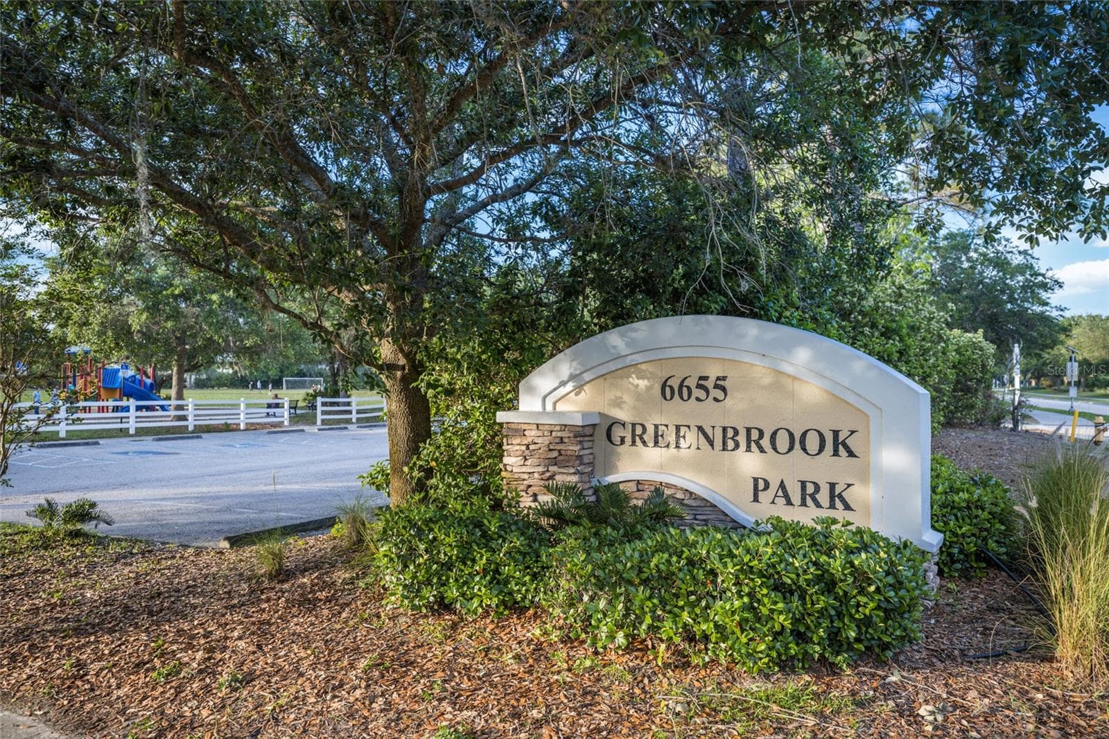 Single Family Residence at 6212 MACAW GLN, LAKEWOOD RANCH, photo 32 of 48