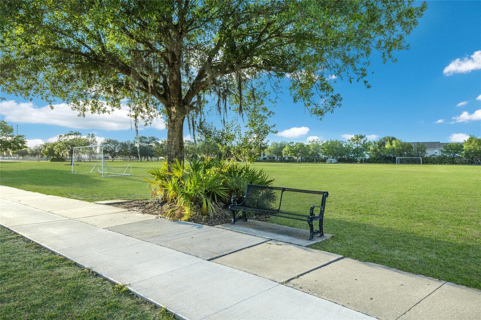 Single Family Residence at 6212 MACAW GLN, LAKEWOOD RANCH, photo 36 of 48