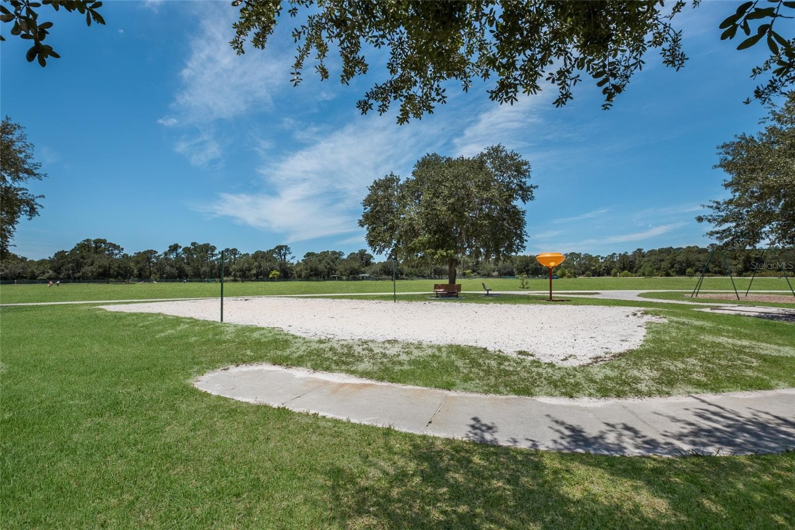 Single Family Residence at 6212 MACAW GLN, LAKEWOOD RANCH, photo 42 of 48