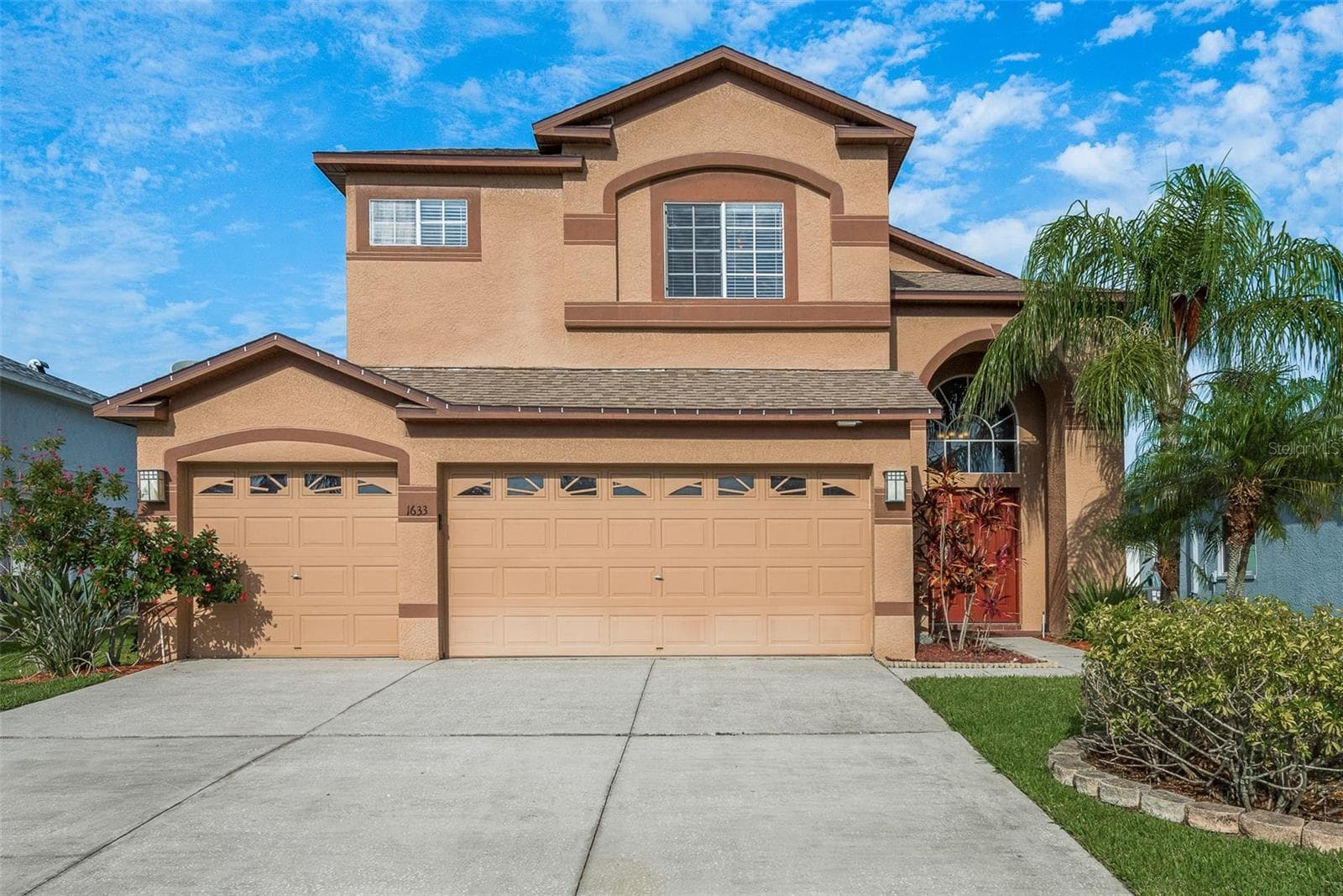 Single Family Residence at 1633 SHADY OAKS DR, OLDSMAR, photo 3 of 53