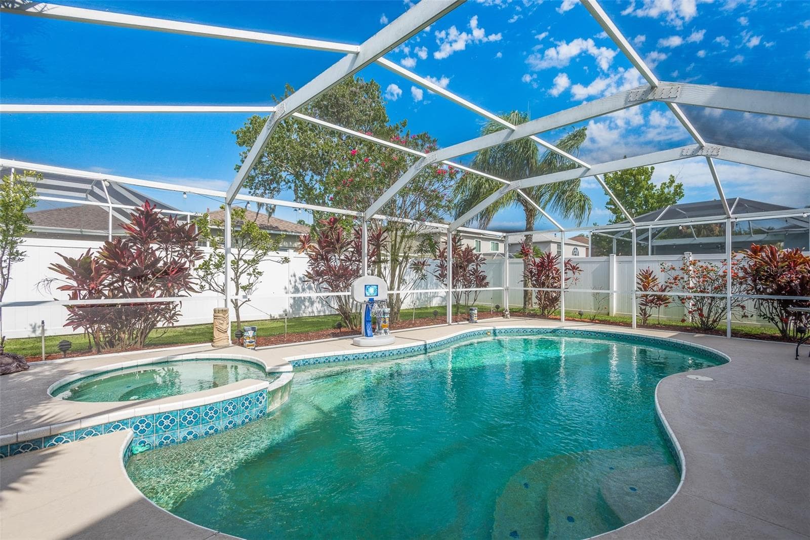 Single Family Residence at 1633 SHADY OAKS DR, OLDSMAR, photo 41 of 53