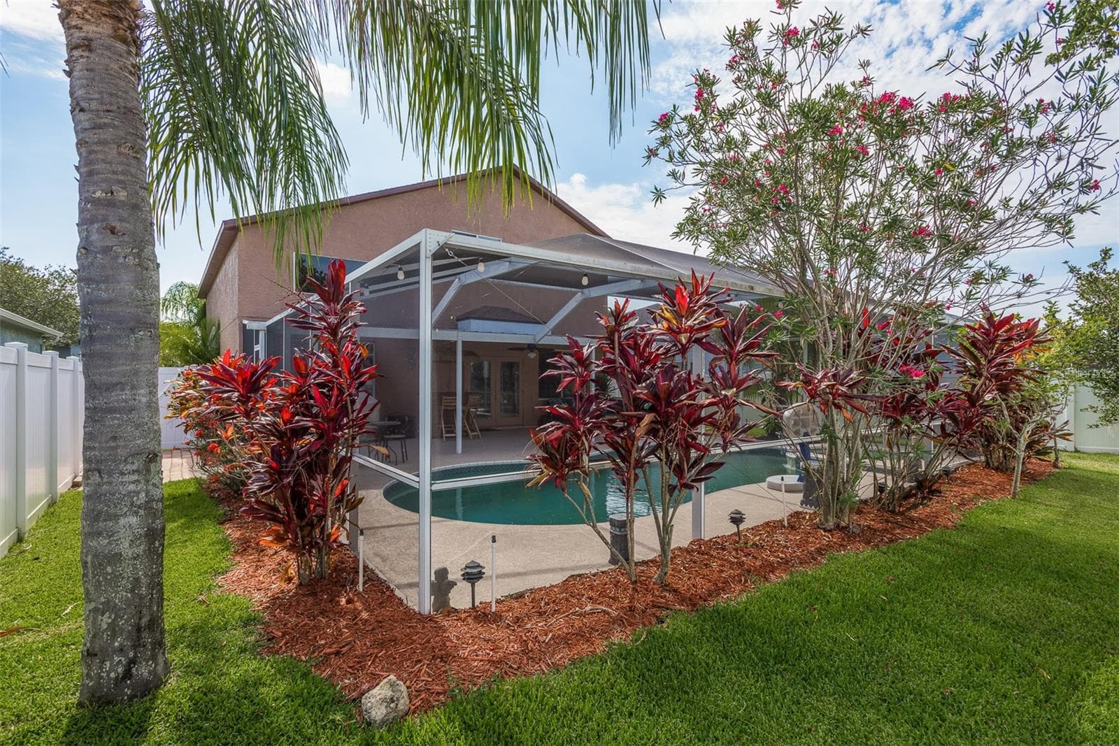Single Family Residence at 1633 SHADY OAKS DR, OLDSMAR, photo 47 of 53