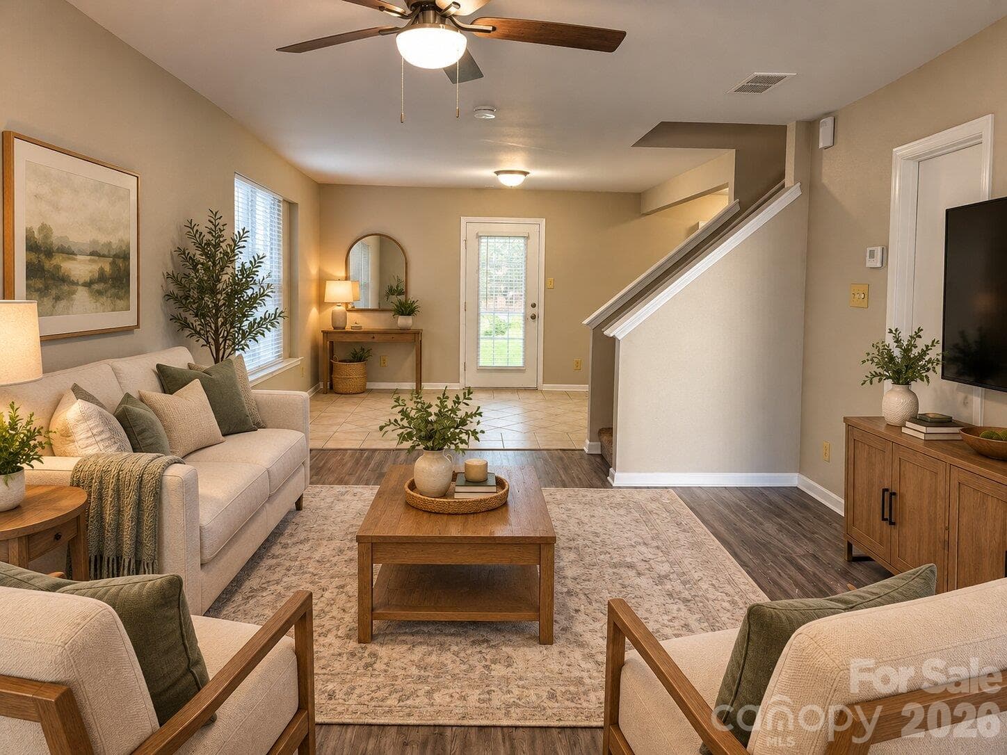 Single Family Residence at 1620 Lynford Drive, Charlotte, photo 2 of 14