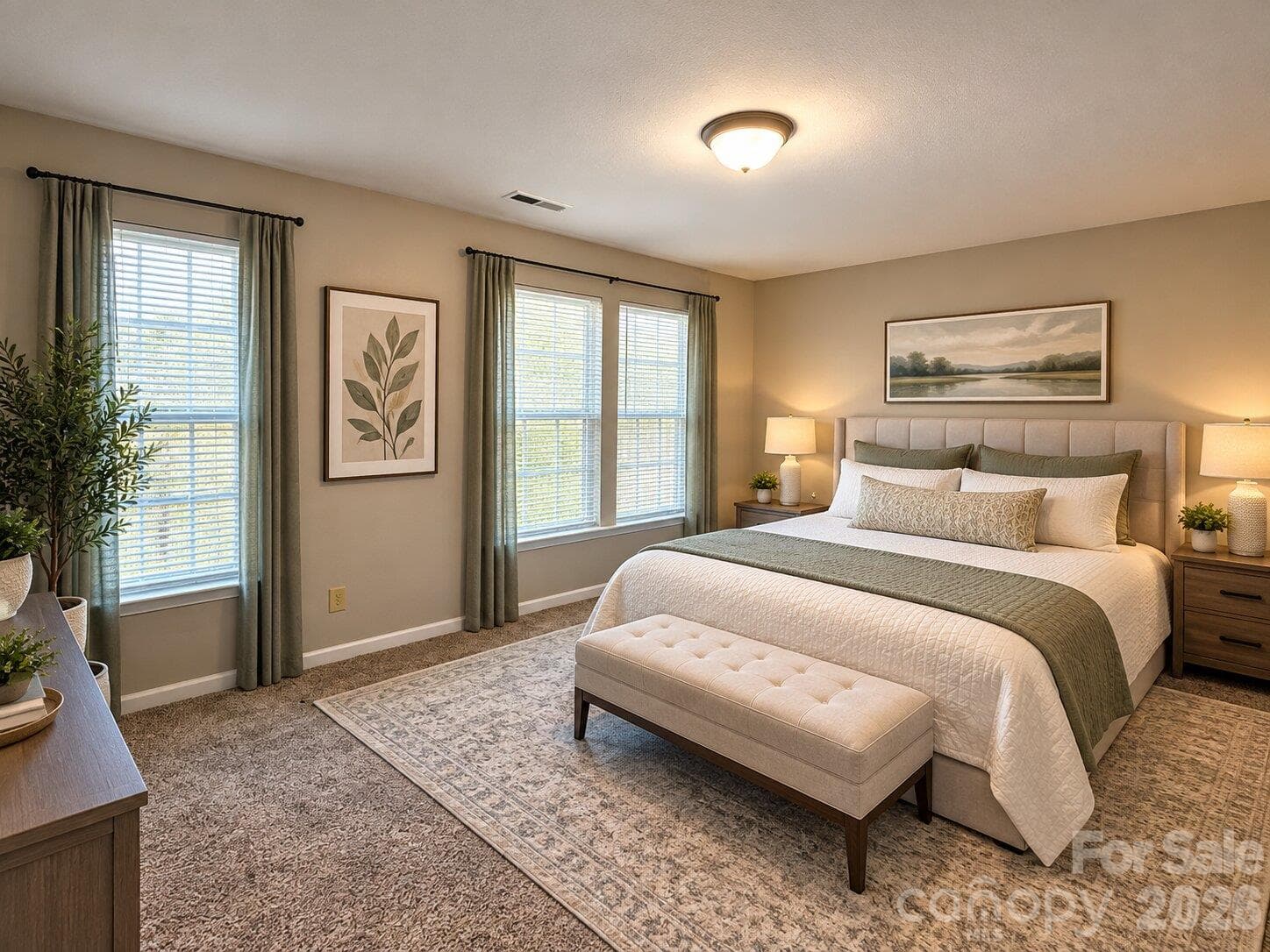 Single Family Residence at 1620 Lynford Drive, Charlotte, photo 7 of 14