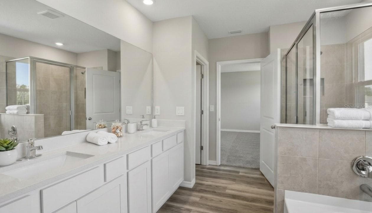 Single Family Residence at 2391 STERLING FOREST CT, WESLEY CHAPEL, photo 22 of 44