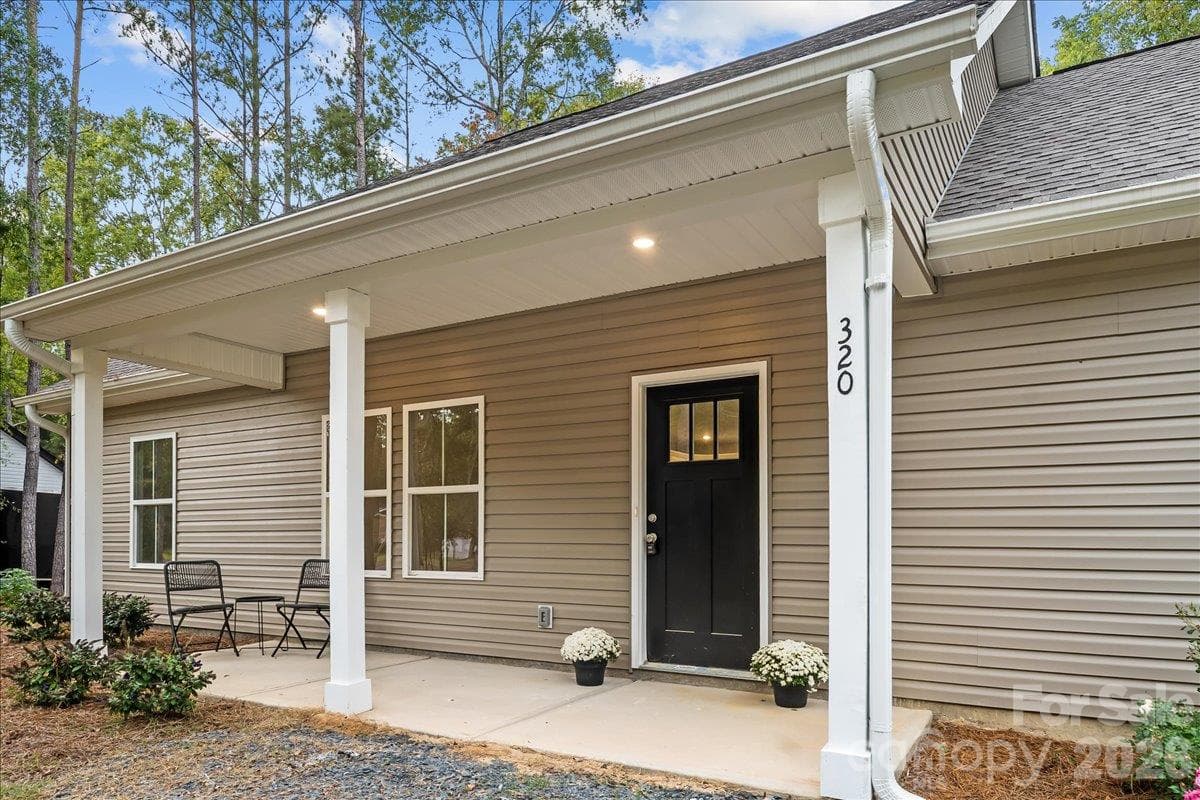 Single Family Residence at 318 Stanback Street, Mount Gilead, photo 27 of 34