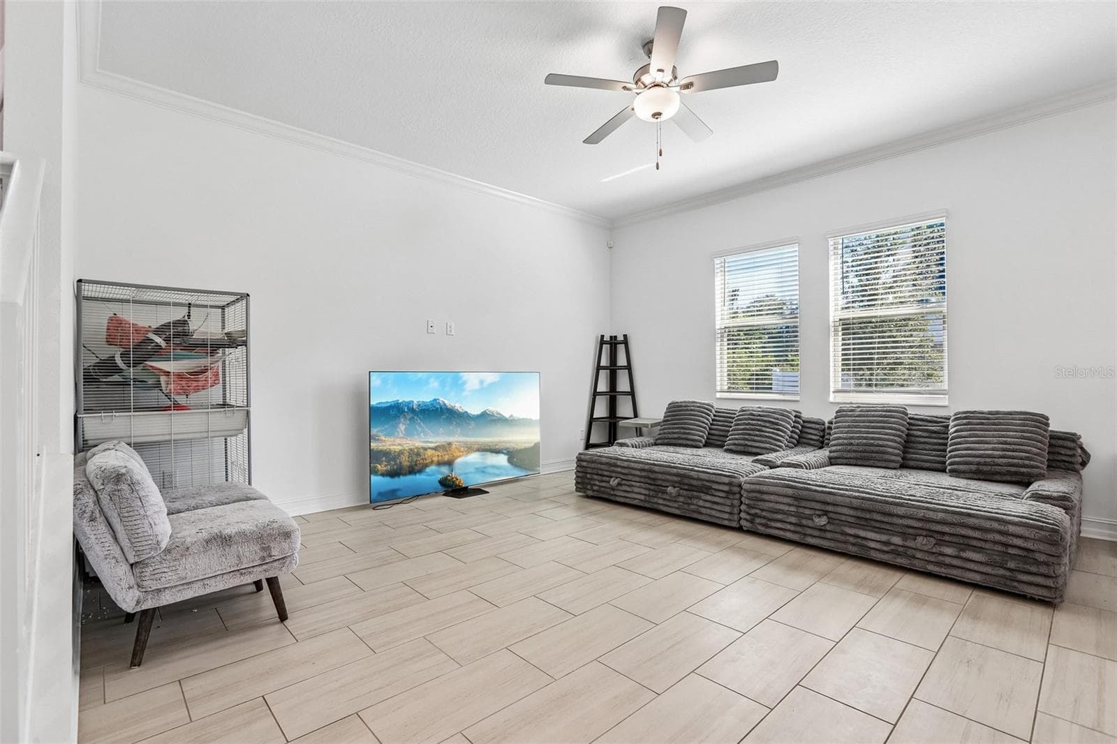 Single Family Residence at 7702 S KISSIMMEE ST, TAMPA, photo 4 of 37