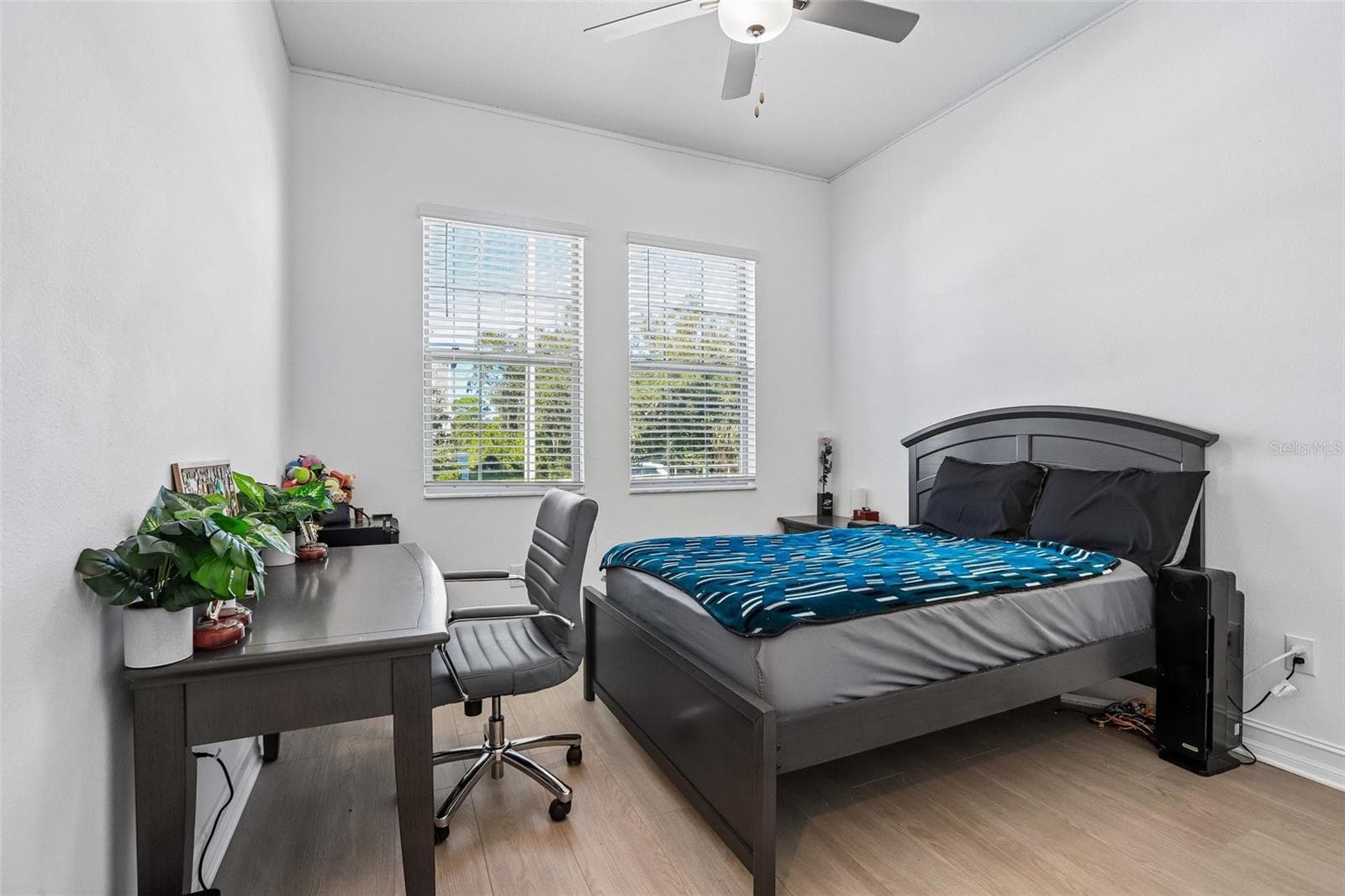 Single Family Residence at 7702 S KISSIMMEE ST, TAMPA, photo 13 of 37