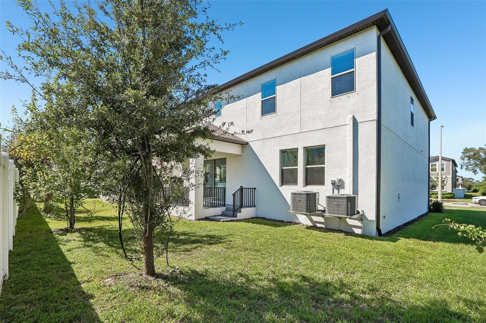 Single Family Residence at 7702 S KISSIMMEE ST, TAMPA, photo 32 of 37