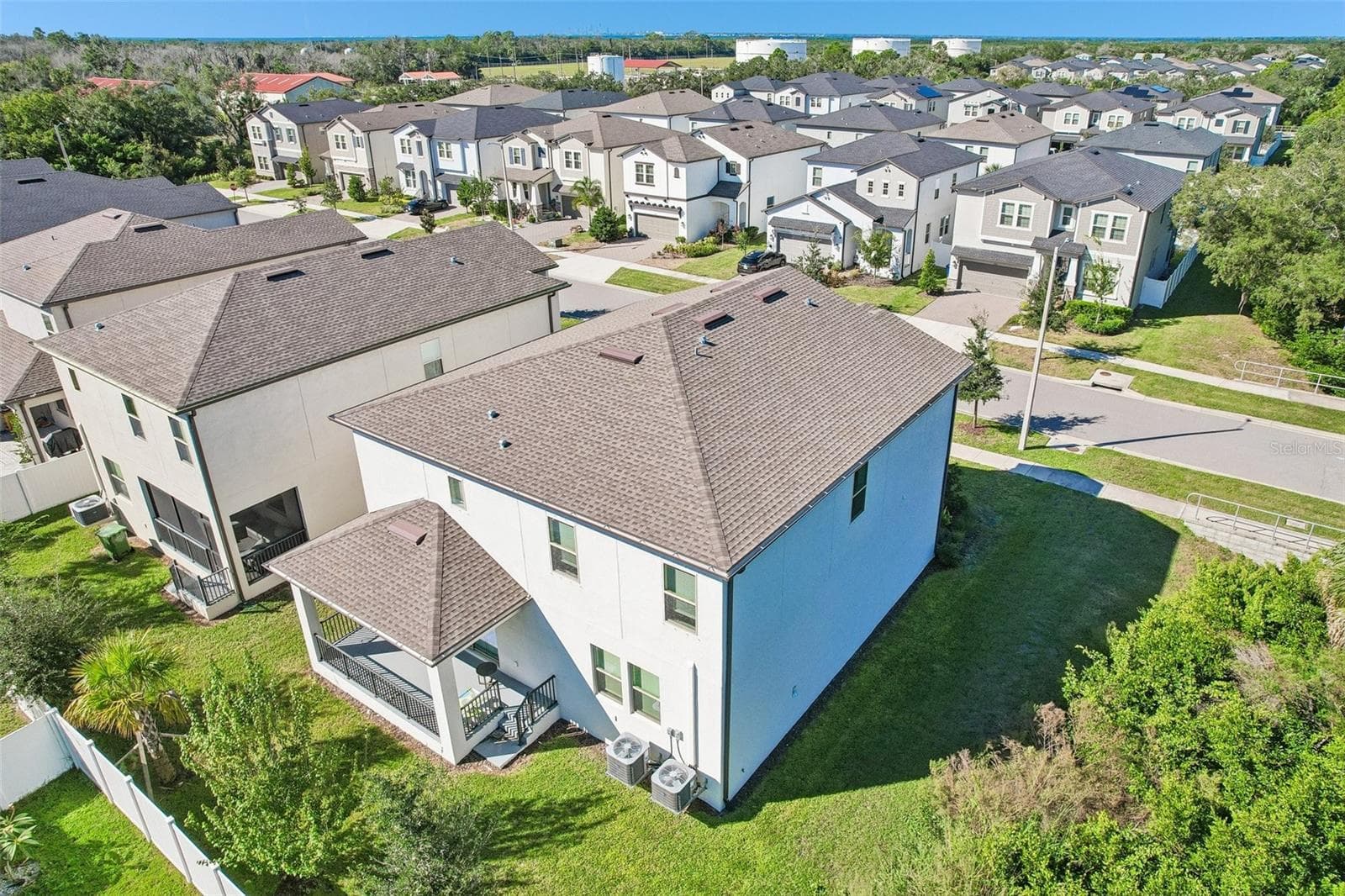 Single Family Residence at 7702 S KISSIMMEE ST, TAMPA, photo 35 of 37