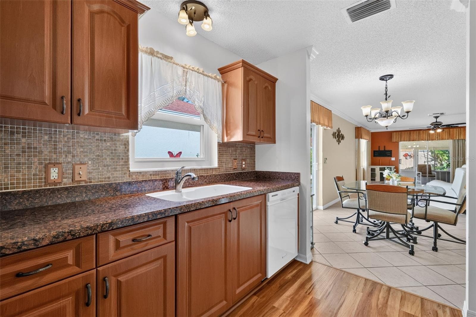Kitchen - 407 CARMEL AVE, THE VILLAGES