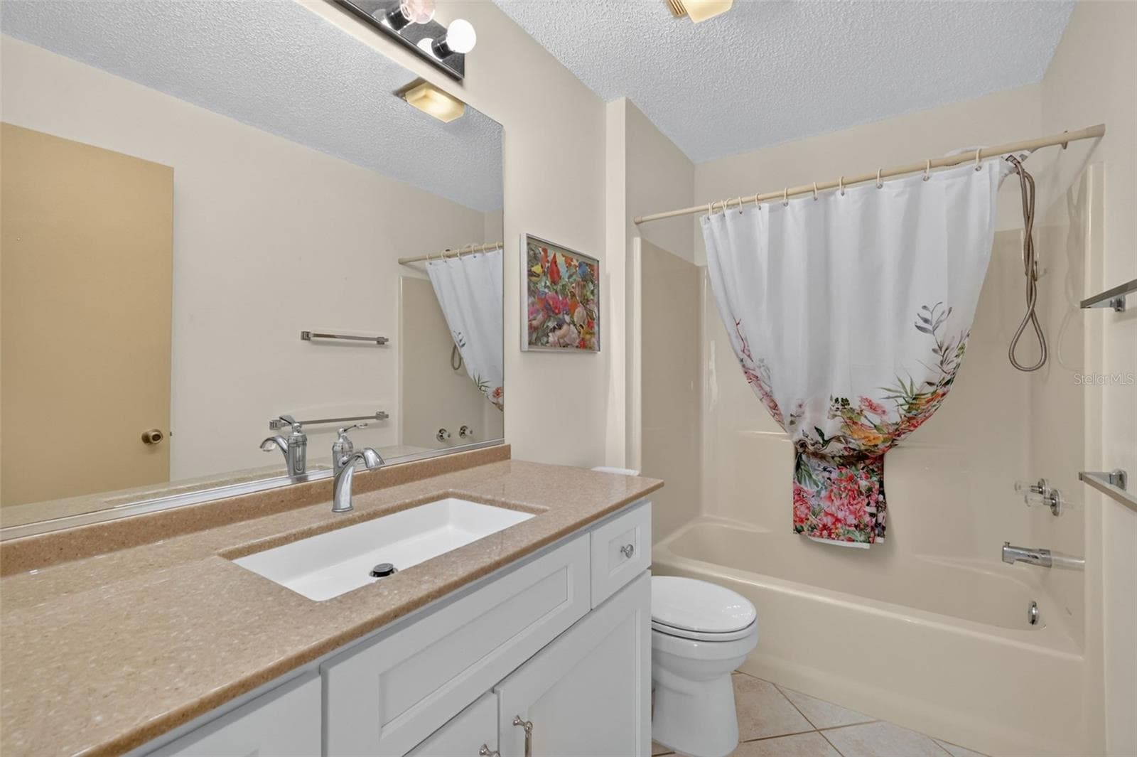 Second Bathroom - 407 CARMEL AVE, THE VILLAGES