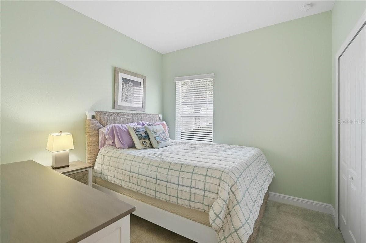 Single Family Residence at 12660 SAGEWOOD DR, VENICE, photo 18 of 91