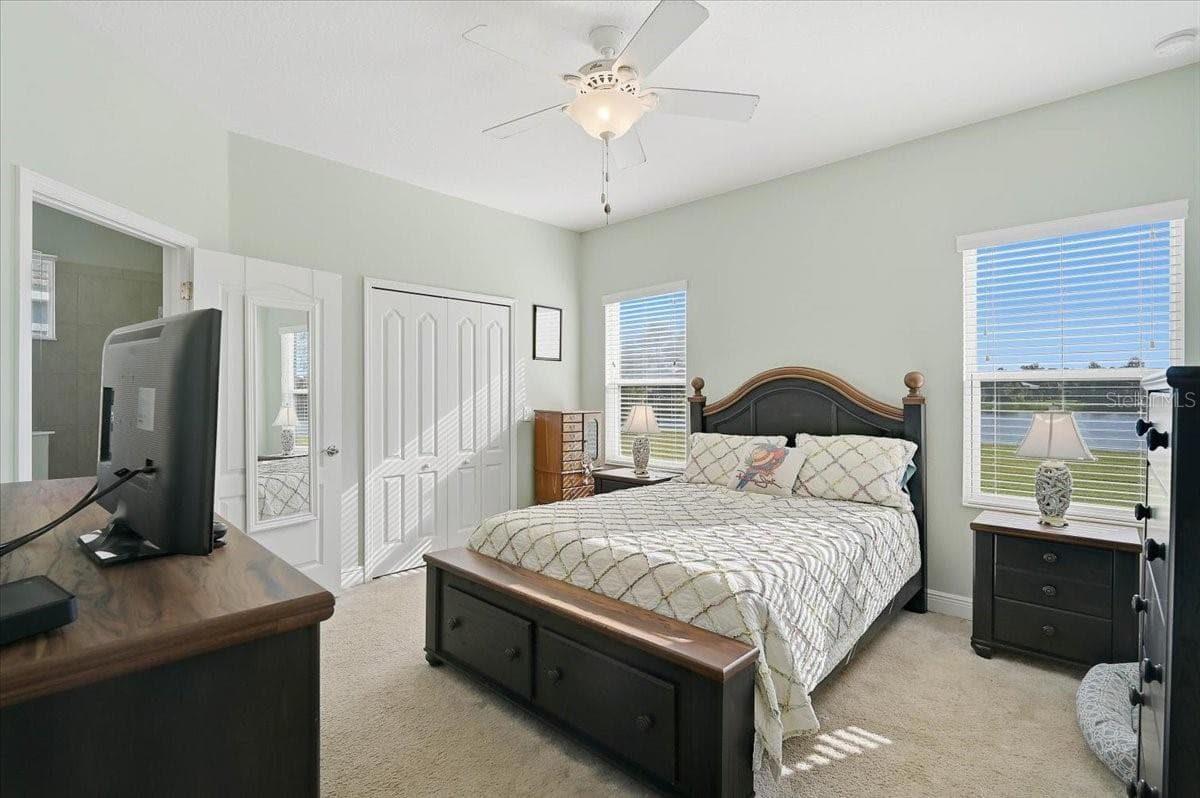 Single Family Residence at 12660 SAGEWOOD DR, VENICE, photo 19 of 91