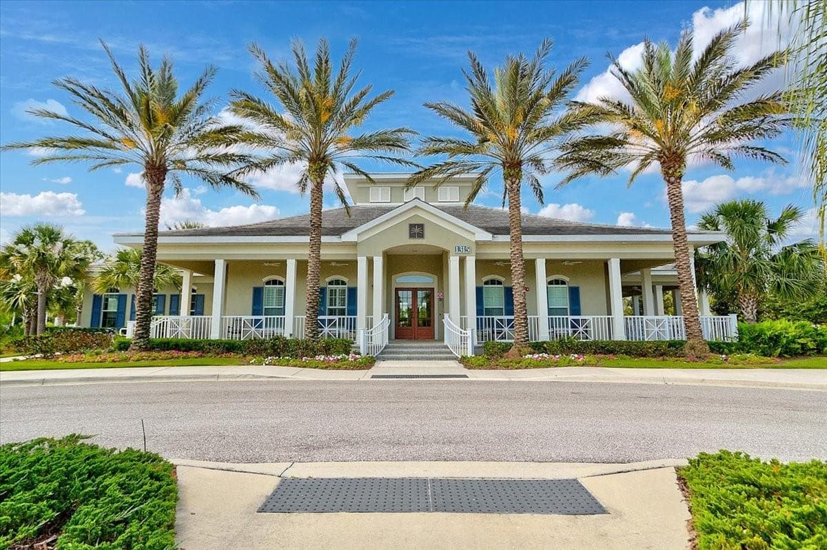 Single Family Residence at 12660 SAGEWOOD DR, VENICE, photo 45 of 91