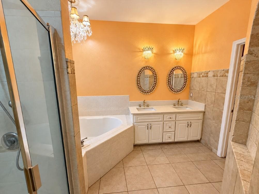 Single Family Residence at 8166 WOODVINE CIR, LAKELAND, photo 23 of 32
