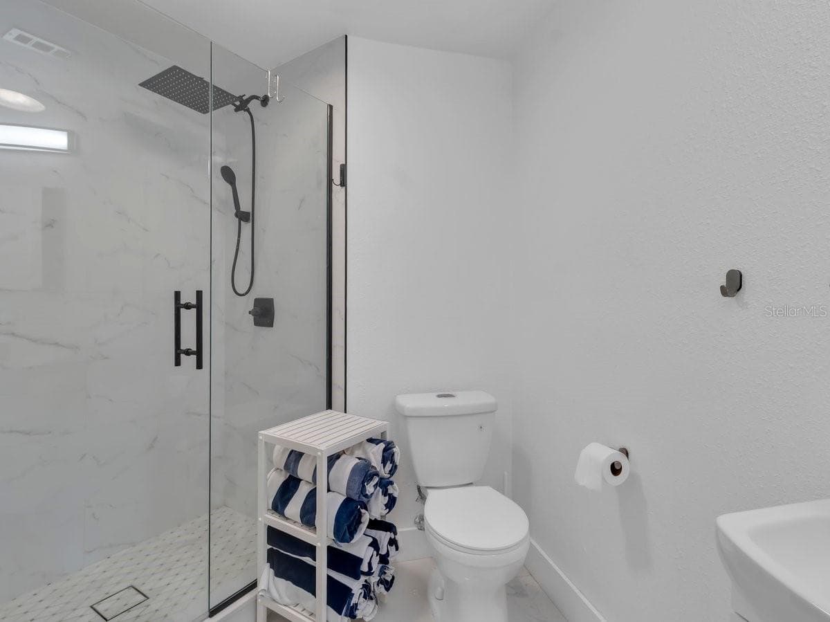 Single Family Residence at 3810 BARTON COUNTRY TRL, PLANT CITY, photo 15 of 51
