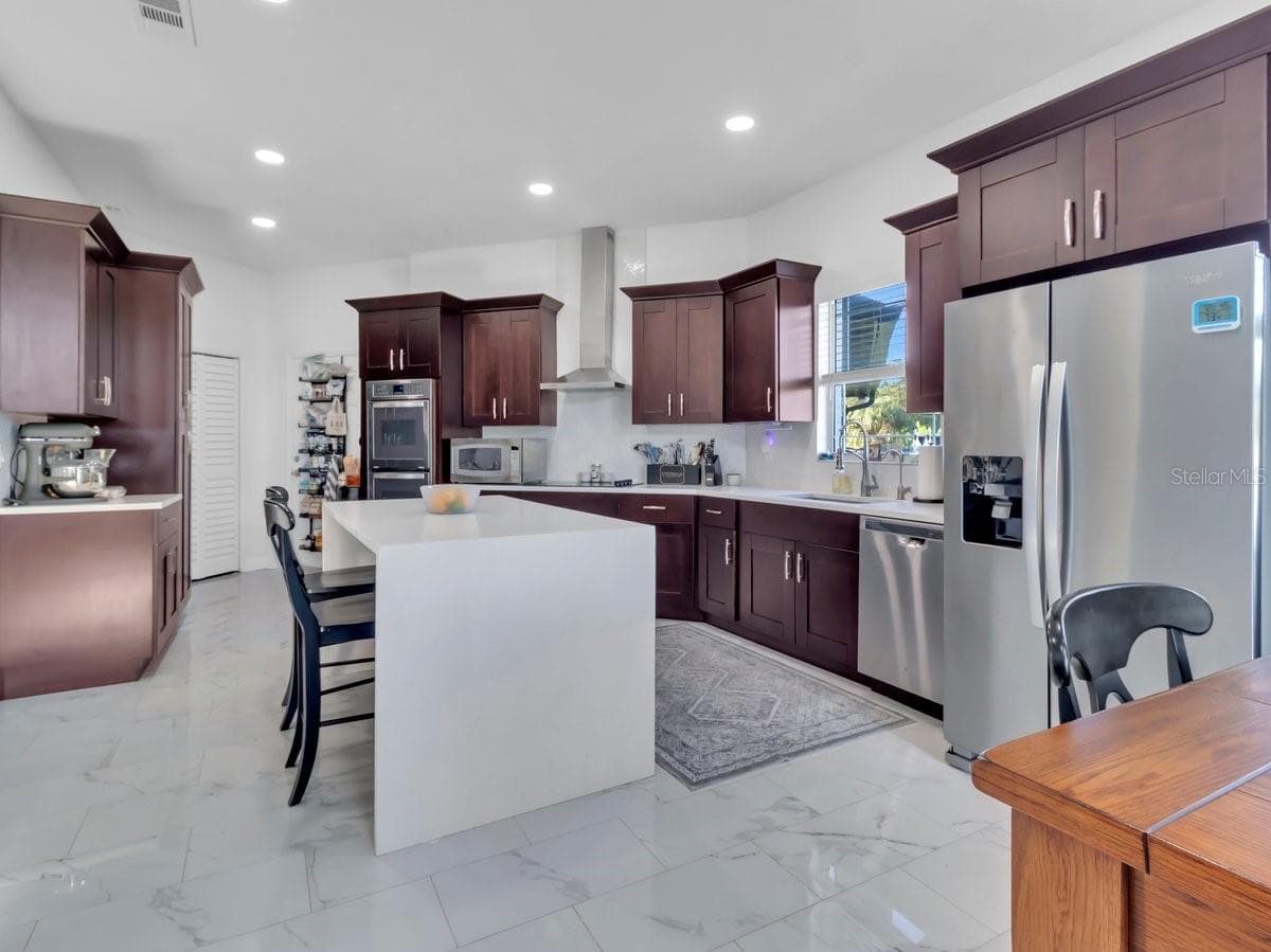 Single Family Residence at 3810 BARTON COUNTRY TRL, PLANT CITY, photo 19 of 51