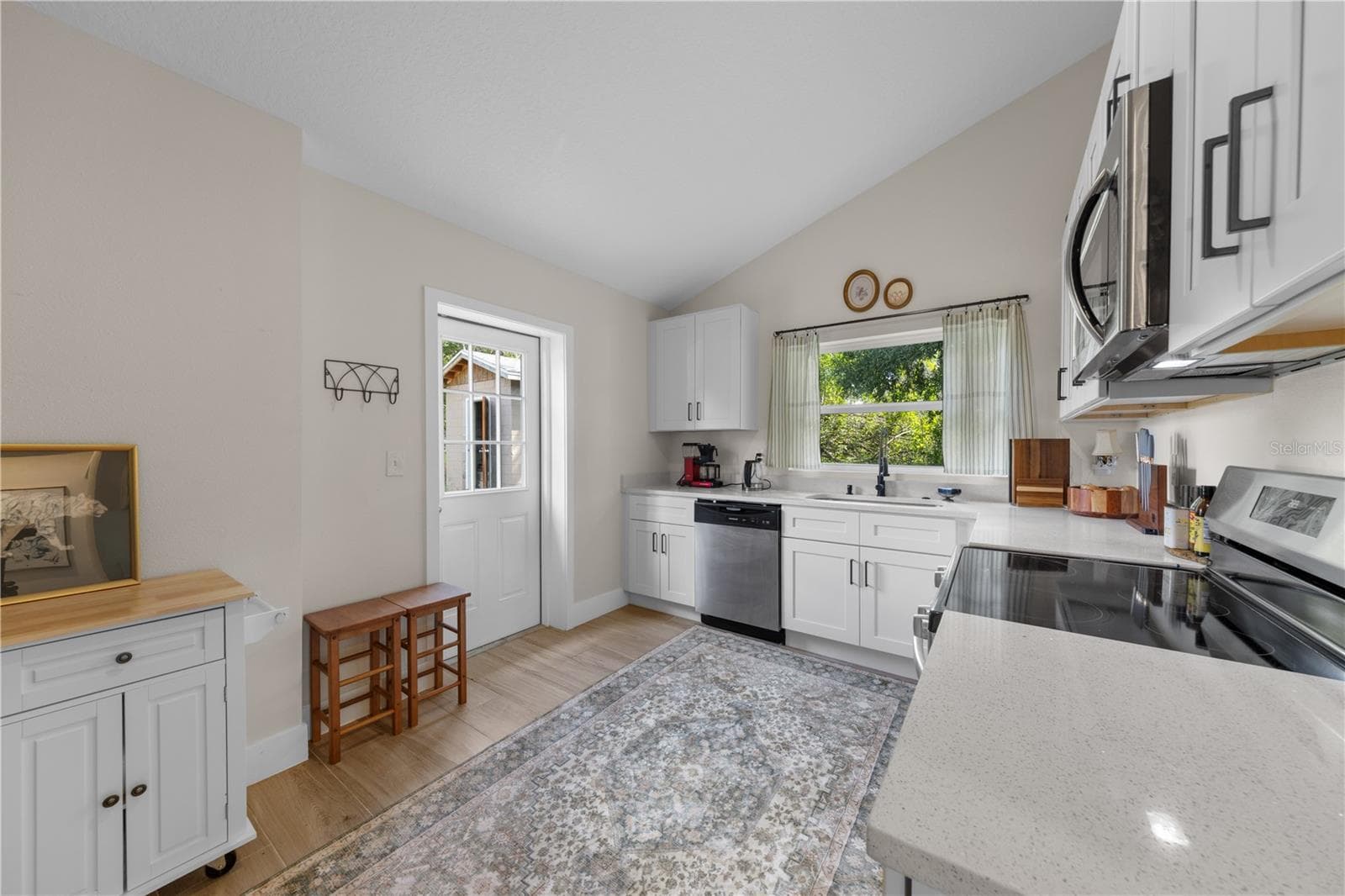 Single Family Residence at 1601 CLARCONA RD, APOPKA, photo 10 of 37