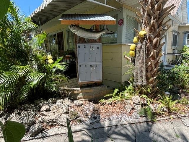Quadruplex at 712 7TH ST N, ST PETERSBURG, photo 2 of 12