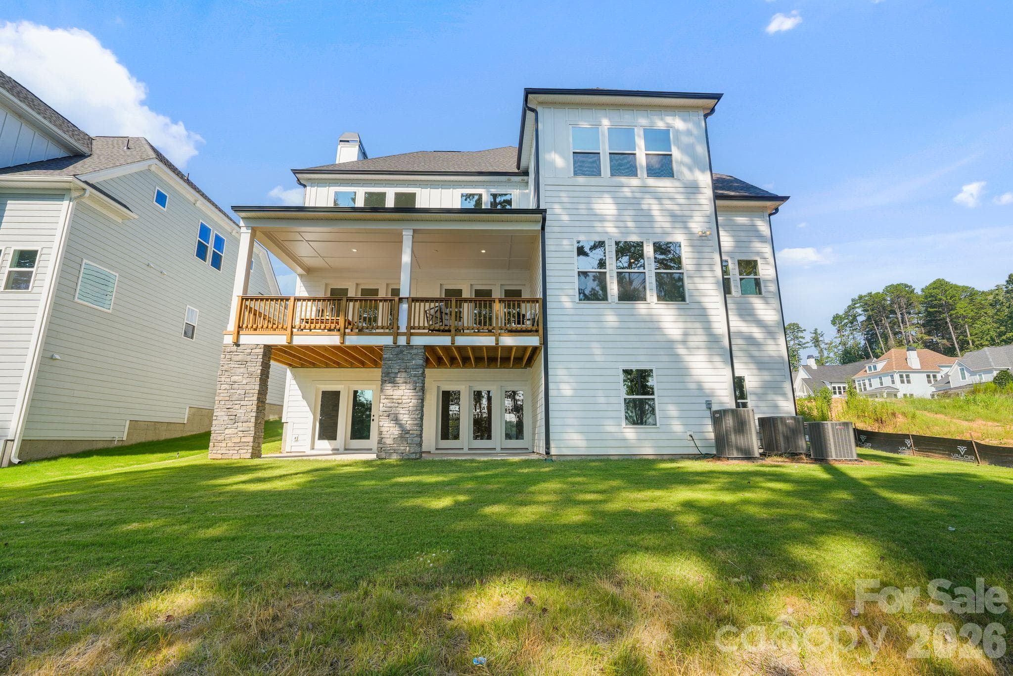 Back exterior facade - 4531 Splash Trail, Sherrills Ford