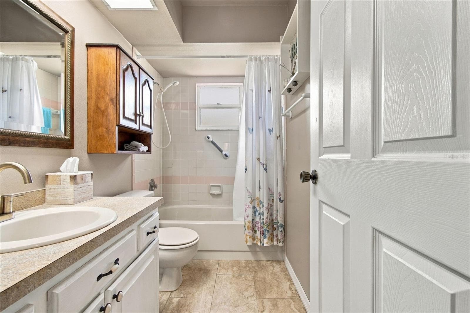 Guest bath/Second Bath - 5404 80TH AVENUE CIR E, PALMETTO