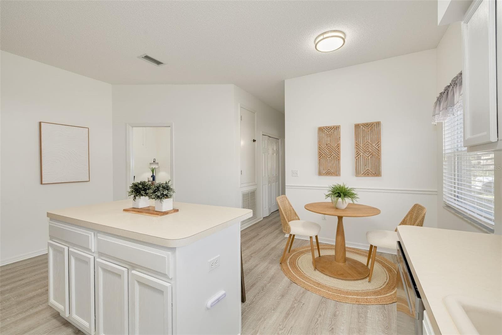 Villa at 3755 DARSTON ST, PALM HARBOR, photo 12 of 32