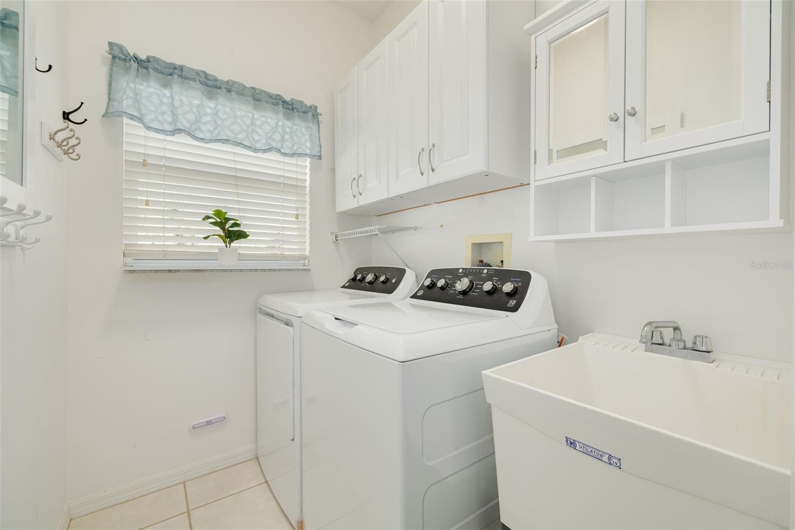 Villa at 3755 DARSTON ST, PALM HARBOR, photo 24 of 32