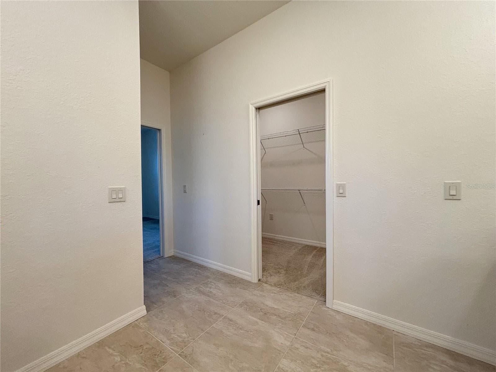 Primary Bath with Walk In Closet - 6240 PINEHURST LOOP, WINTER HAVEN