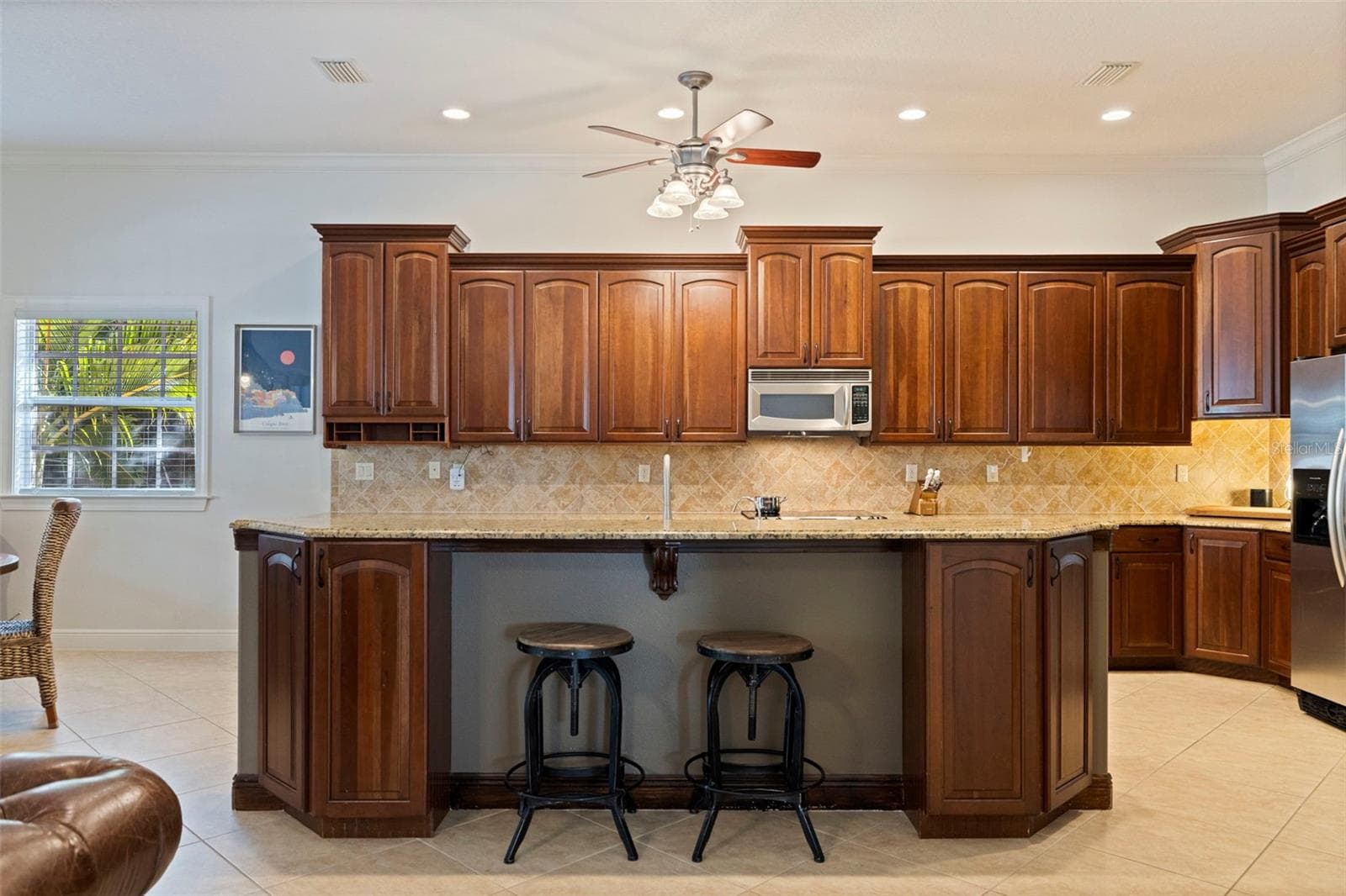 Single Family Residence at 647 SANTA MARIA DR, TIERRA VERDE, photo 23 of 80