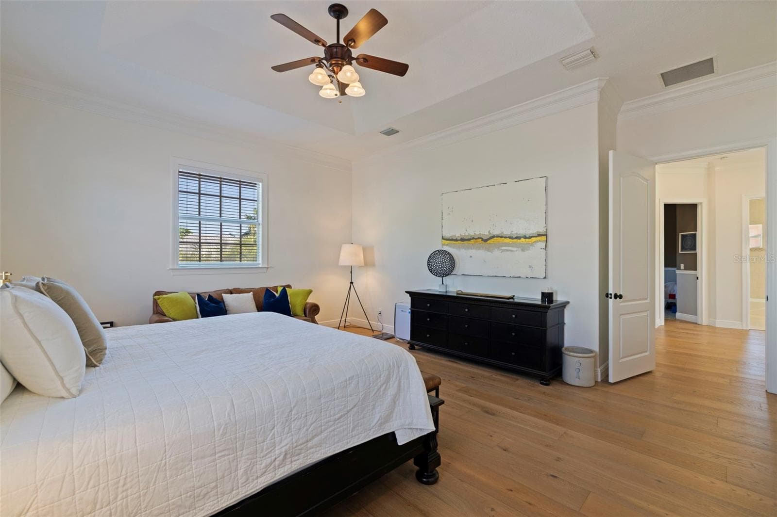 Single Family Residence at 647 SANTA MARIA DR, TIERRA VERDE, photo 36 of 80
