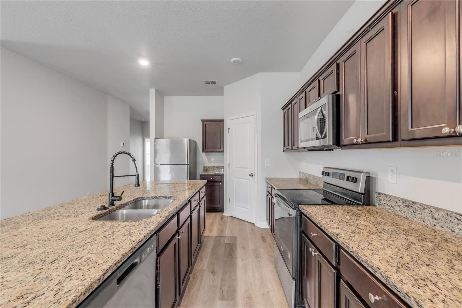 Single Family Residence at 2842 NEVERLAND DR, NEW SMYRNA BEACH, photo 16 of 31