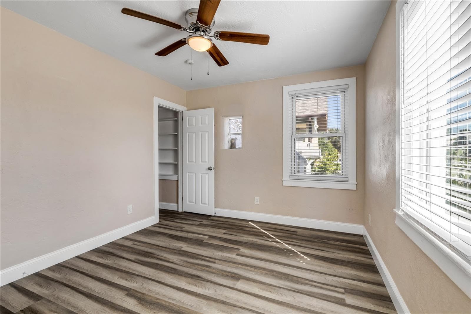 Duplex at DAVIS DAYTONA BEACH, DAYTONA BEACH, photo 17 of 33