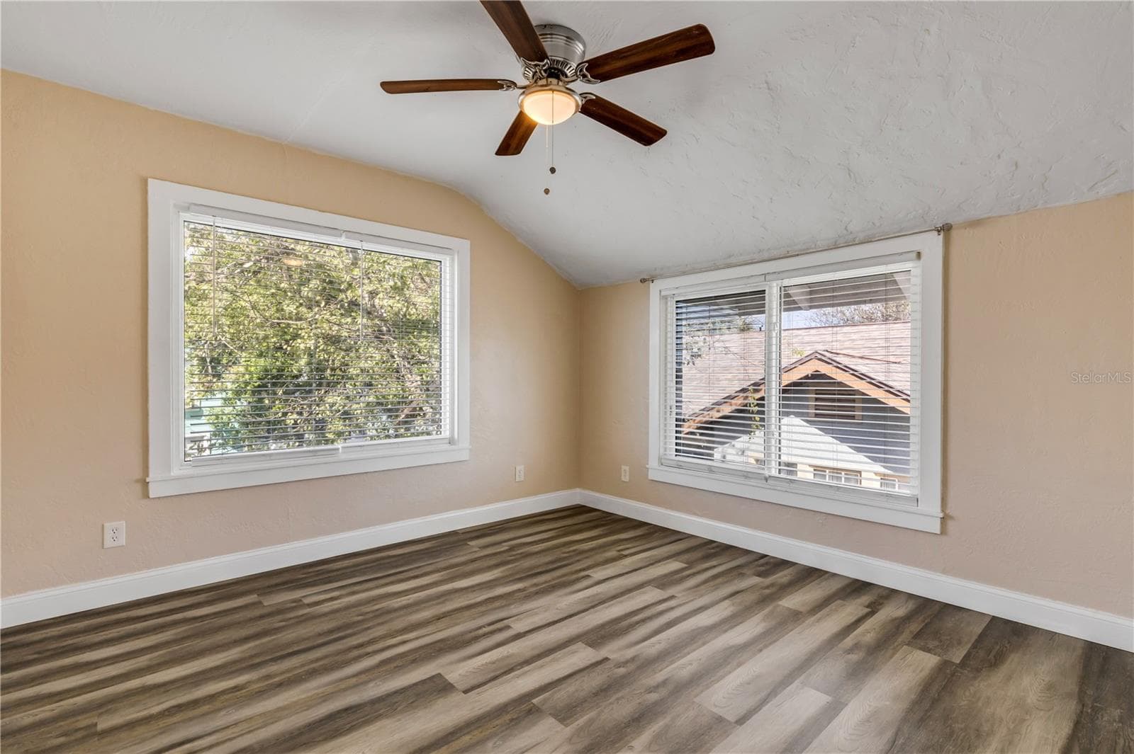Duplex at DAVIS DAYTONA BEACH, DAYTONA BEACH, photo 27 of 33