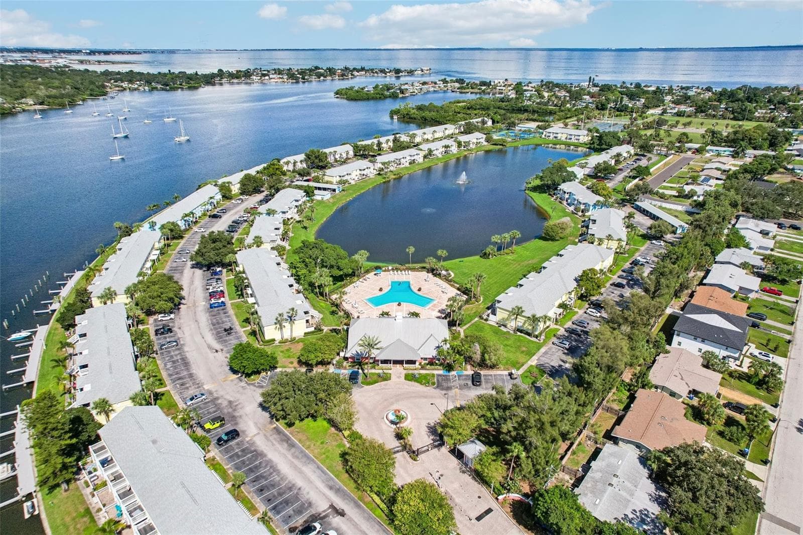 Condominium at 102 POMPANO DR SE #D, ST PETERSBURG, photo 52 of 62