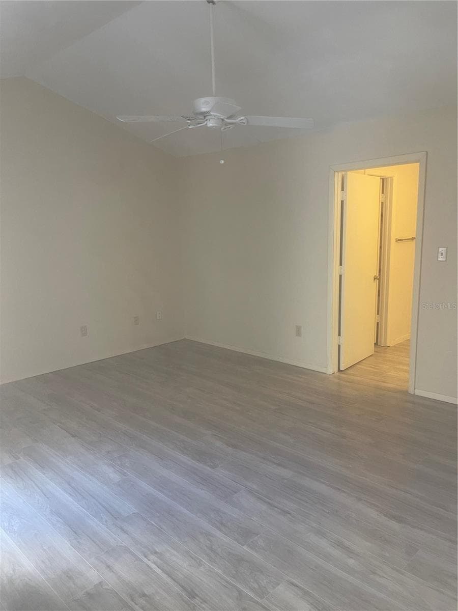 Single Family Residence at 10842 VENICE CIR, TAMPA, photo 10 of 20