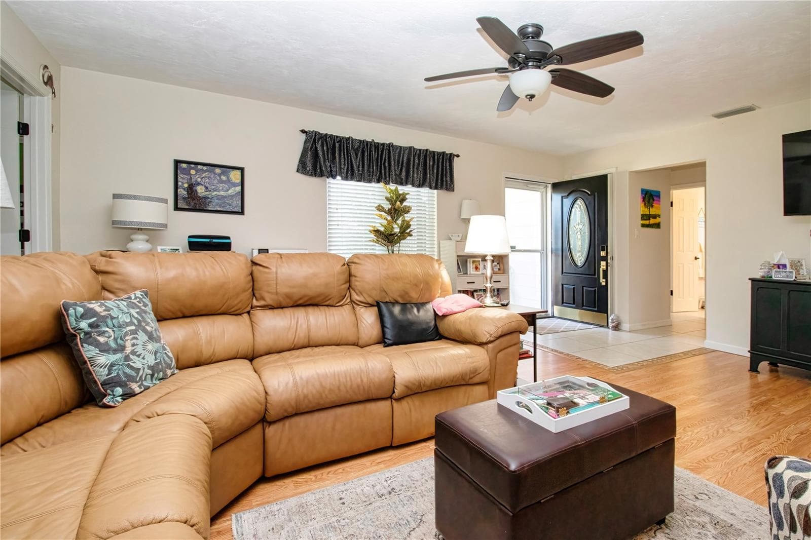Single Family Residence at 6926 ANTIGUA PL, SARASOTA, photo 7 of 51