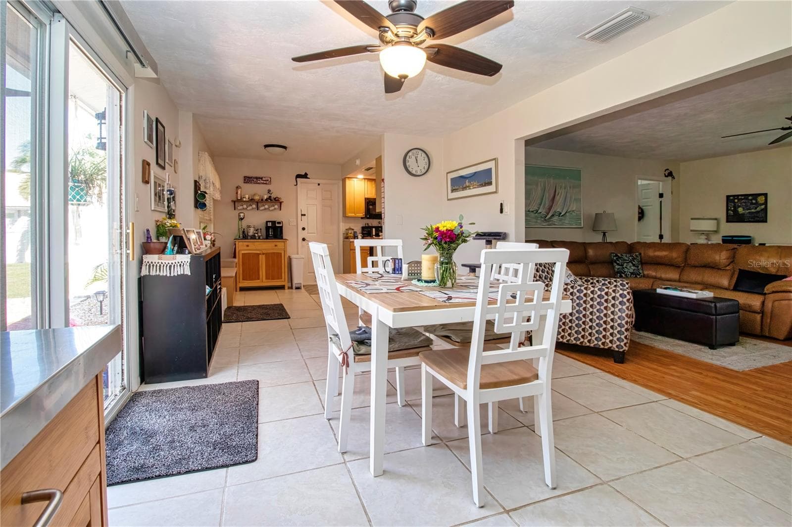 Single Family Residence at 6926 ANTIGUA PL, SARASOTA, photo 12 of 51