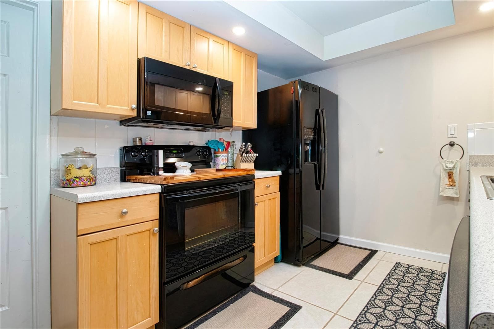 Single Family Residence at 6926 ANTIGUA PL, SARASOTA, photo 15 of 51