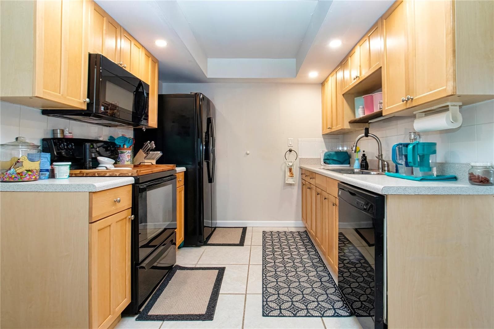Single Family Residence at 6926 ANTIGUA PL, SARASOTA, photo 16 of 51
