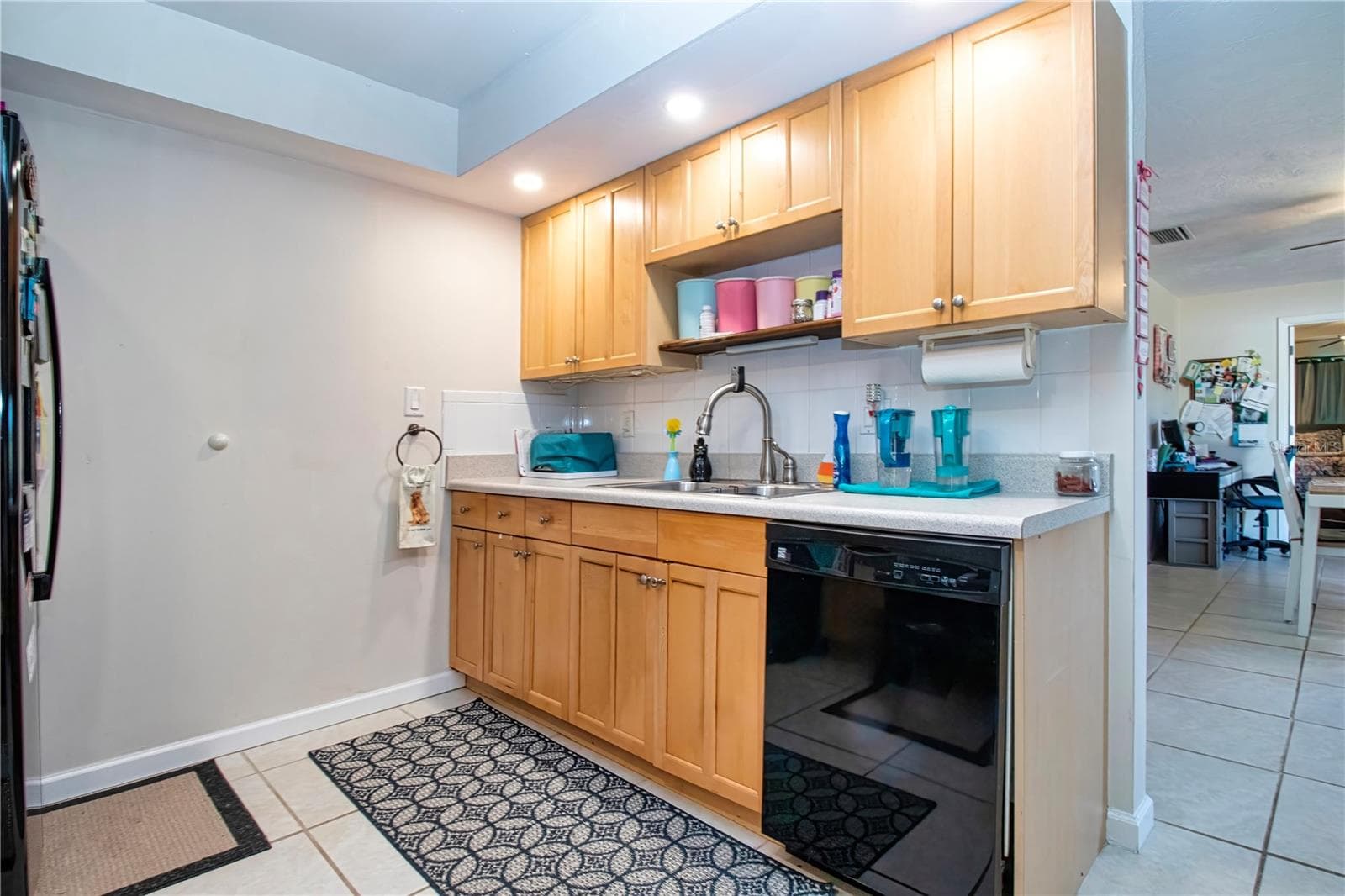 Single Family Residence at 6926 ANTIGUA PL, SARASOTA, photo 17 of 51