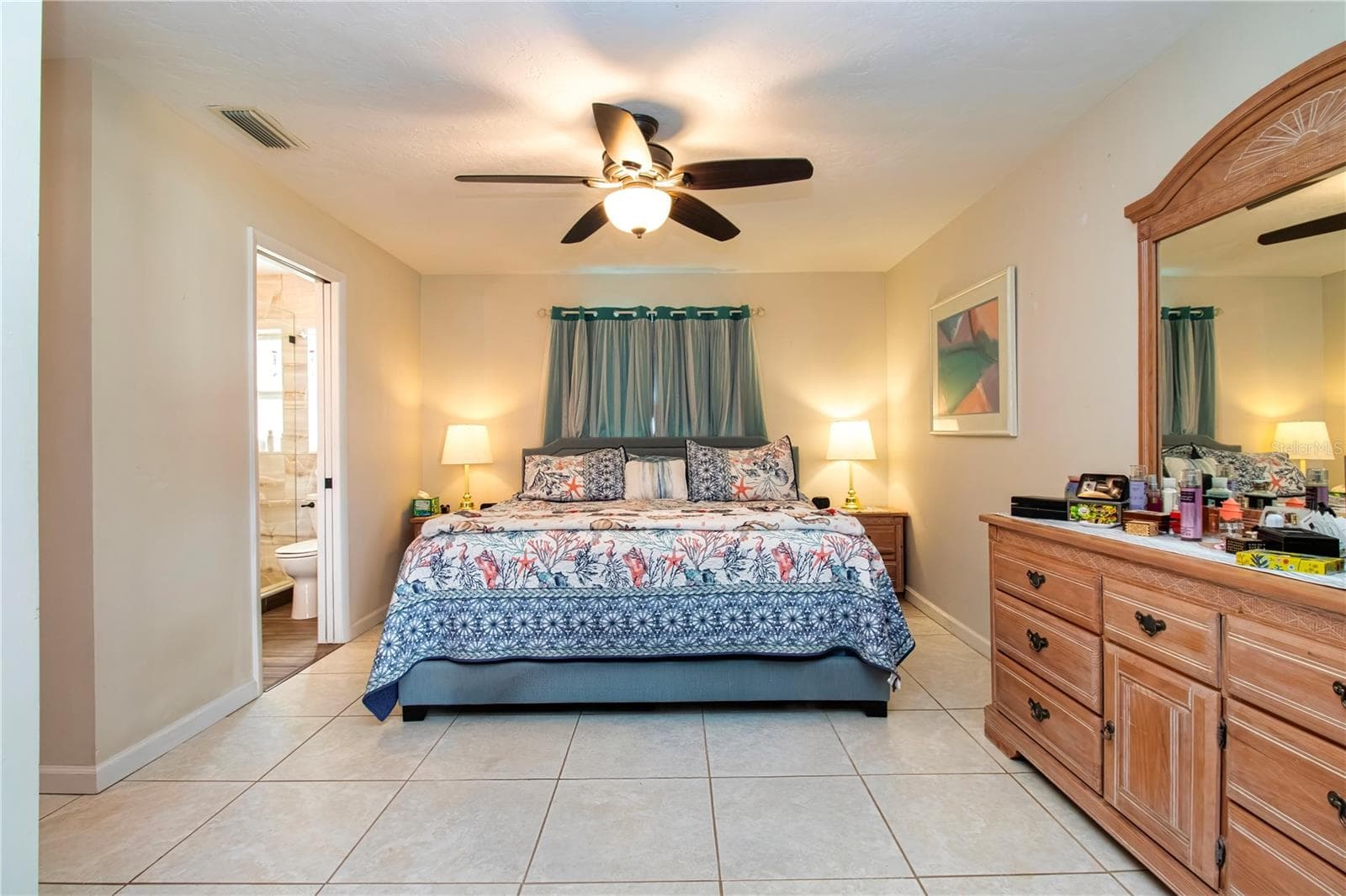 Single Family Residence at 6926 ANTIGUA PL, SARASOTA, photo 19 of 51